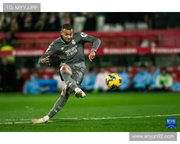 莫德里奇远射惊艳建功维尼修斯再添进球皇马主场完胜赫罗纳2比0