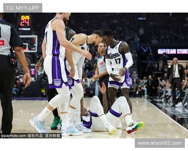 爱德华兹轰下30分率森林狼击败国王萨博尼斯34+11难阻五连败