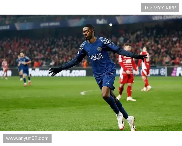 法甲2025年金球奖登贝莱蜕变为球队核心角色展现非凡潜力